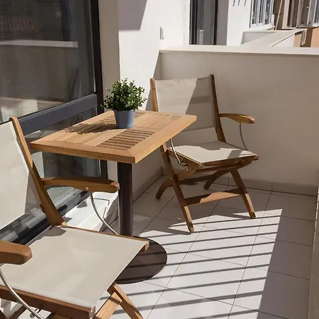 Vili's Place - 1 Bedroom With Balcony By Flat Mаnager Appartement